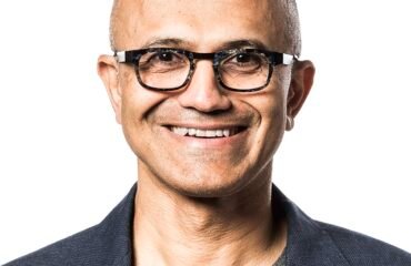 MS-Exec-Nadella-Satya-2017-08-31-22_cropped