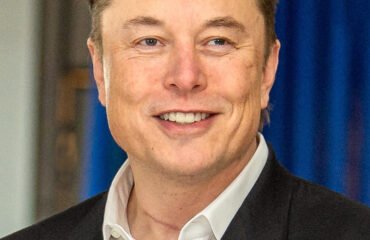 USAFA_Hosts_Elon_Musk_Image_1_of_17_cropped