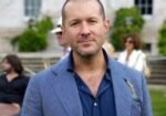 jony-ive-apple-legacy-iphone-ipod-ipad_dezeen_936_col_0-300×300-1